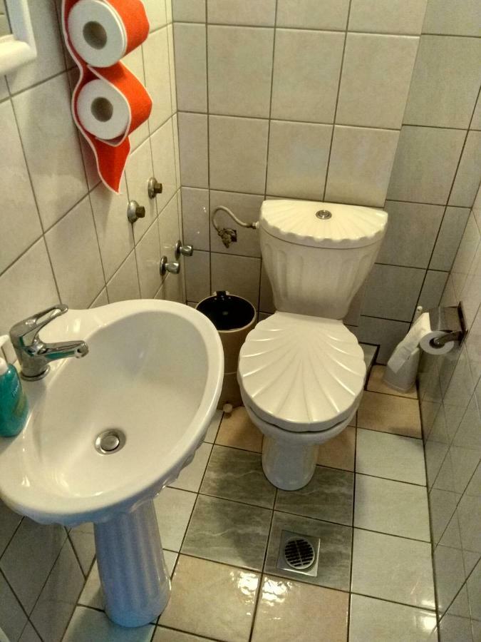 Leoni Apartment Skála Marión Esterno foto