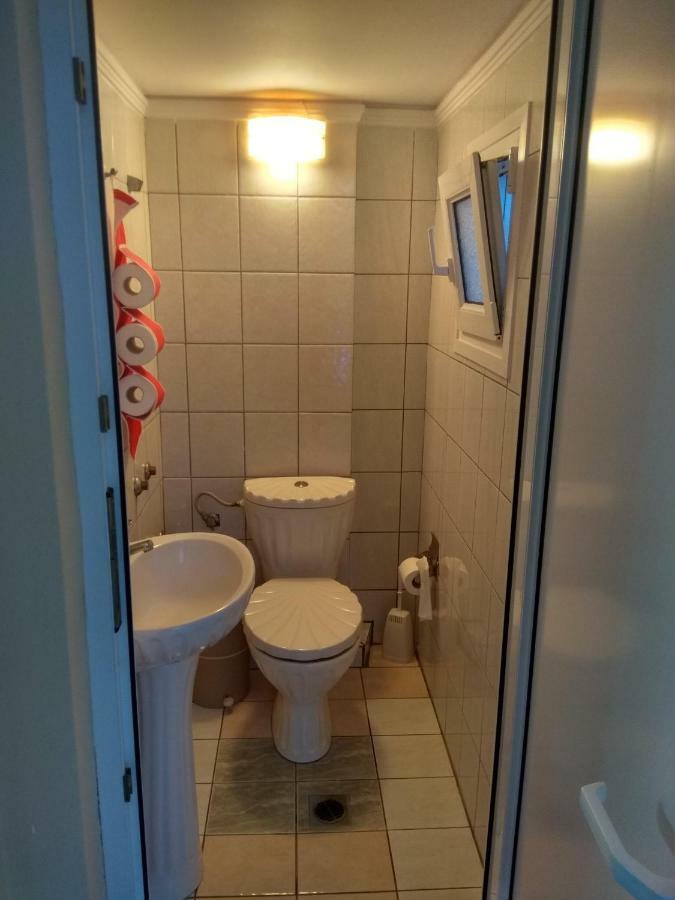 Leoni Apartment Skála Marión Esterno foto